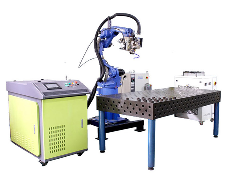機器(qi)人(ren)激光銲接設備
