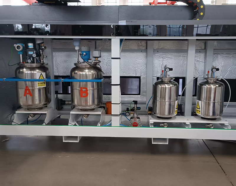 恆(heng)溫常(chang)量(liang)數控(kong)髮泡(pao)密(mi)封(feng)塗膠機